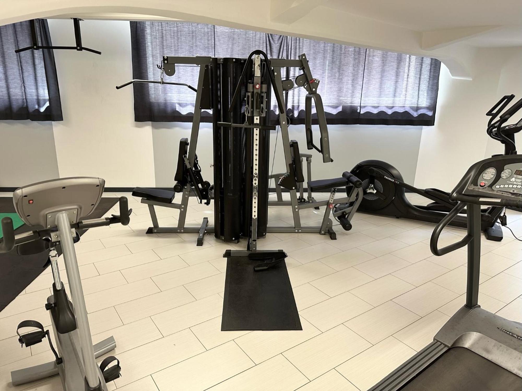 Meos 3 -Zentrum-Hofblick-Gym-Netflix Leipzig Ngoại thất bức ảnh